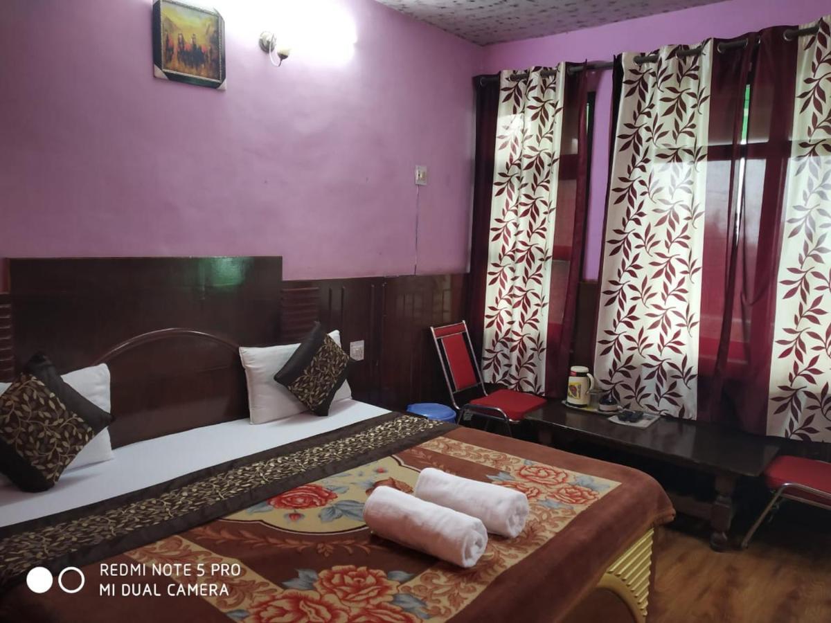 Hotel Deepraj, Kausani Exterior foto